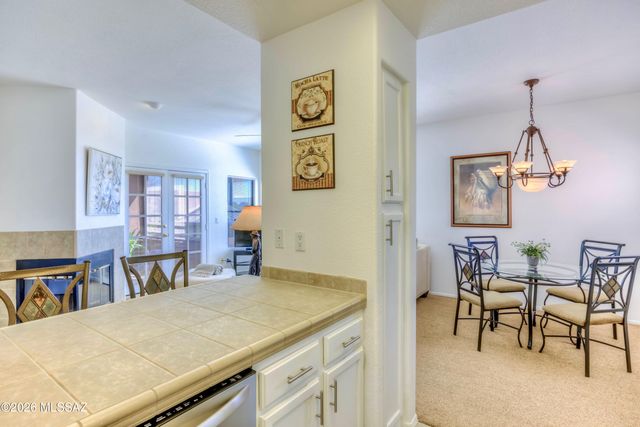 6655 N Canyon Crest Dr Unit 18203, Tucson, AZ 85750