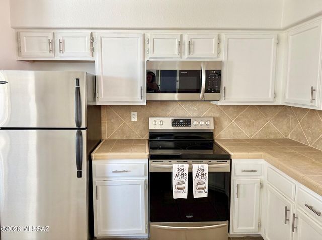 6655 N Canyon Crest Dr Unit 18203, Tucson, AZ 85750