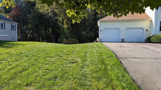 76 Karen's Way, Raynham, MA 02767