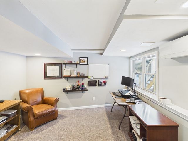 76 Karen's Way, Raynham, MA 02767