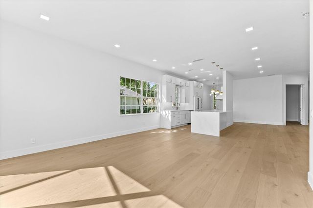 4789 Valencia Drive, Delray Beach, FL 33445