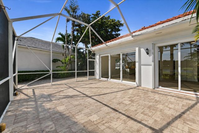 4789 Valencia Drive, Delray Beach, FL 33445