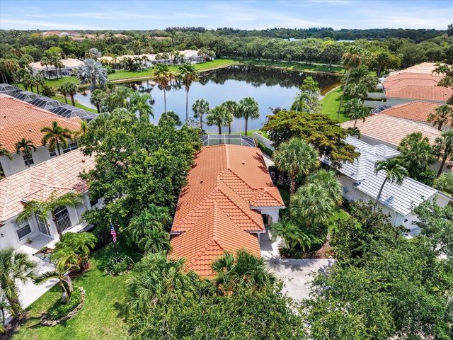 4789 Valencia Drive, Delray Beach, FL 33445