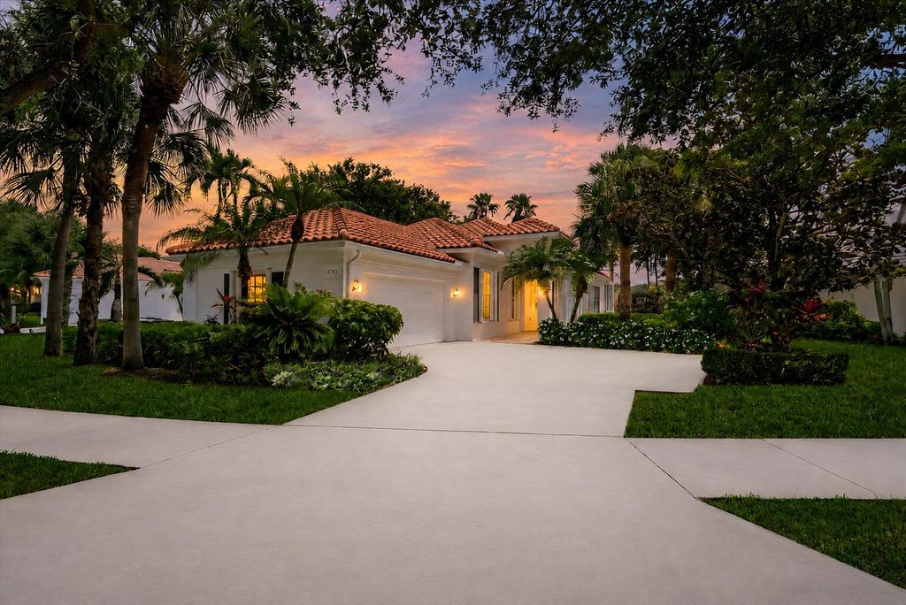 4789 Valencia Drive, Delray Beach, FL 33445