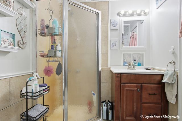 1614 River Terrace Drive, Johnsburg, IL 60051