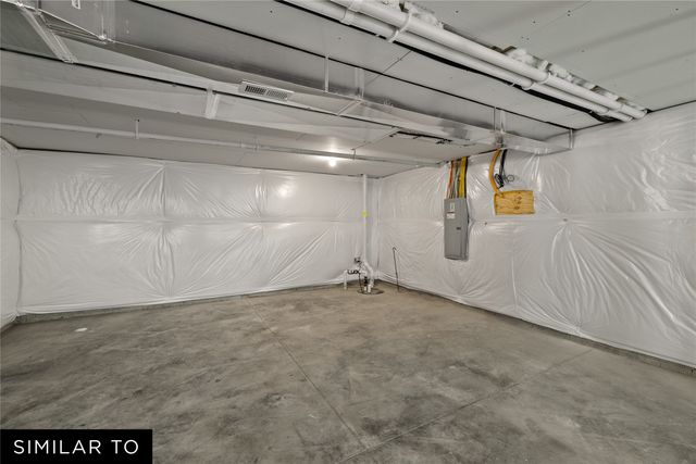 4700 177th Street, Urbandale, IA 50323