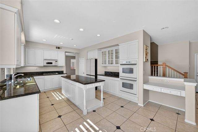 45339 Tiburcio, Temecula, CA 92592