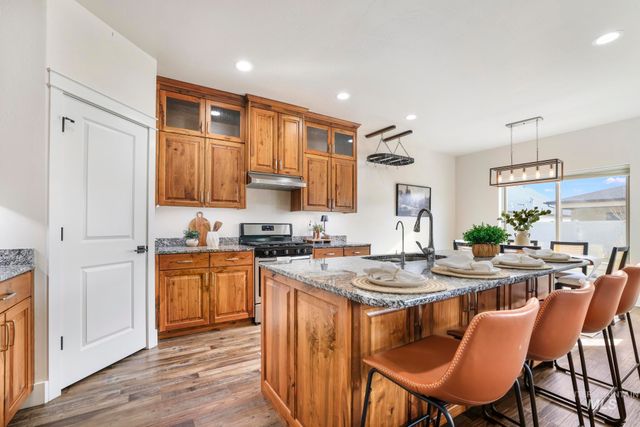 2080 Columbia Dr, Twin Falls, ID 83301