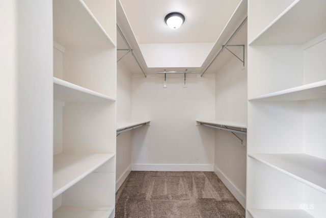 2080 Columbia Dr, Twin Falls, ID 83301