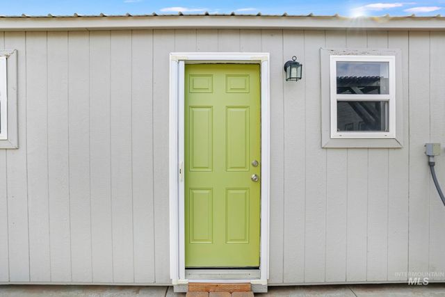 2080 Columbia Dr, Twin Falls, ID 83301