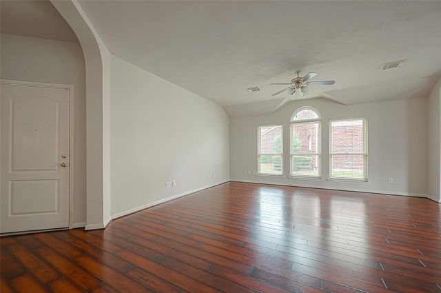 11814 Copperas Creek Drive, Sugar Land, TX 77498