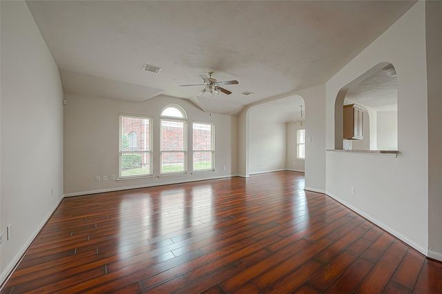 11814 Copperas Creek Drive, Sugar Land, TX 77498