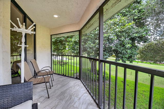 15307 Strathearn Drive 11204, Delray Beach, FL 33446