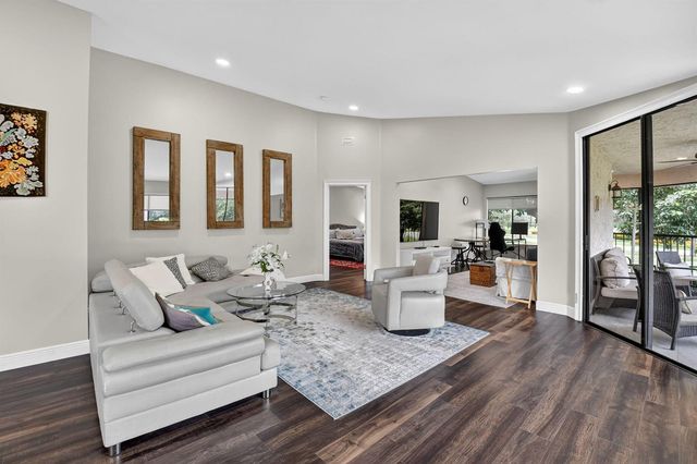 15307 Strathearn Drive 11204, Delray Beach, FL 33446