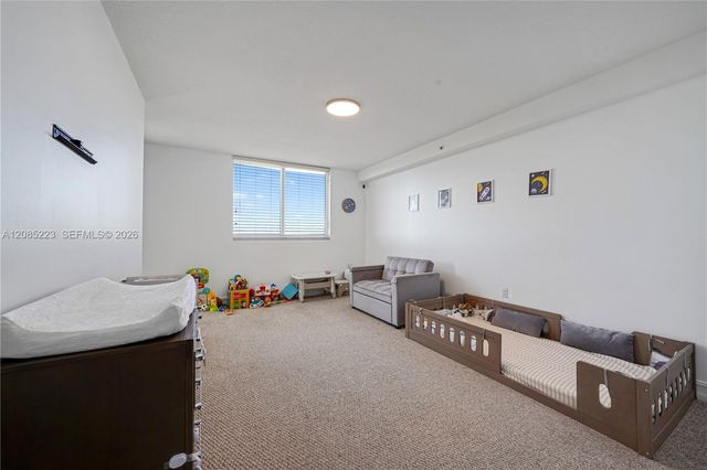 2001 N Ocean Boulevard 1002 S, Fort Lauderdale, FL 33305