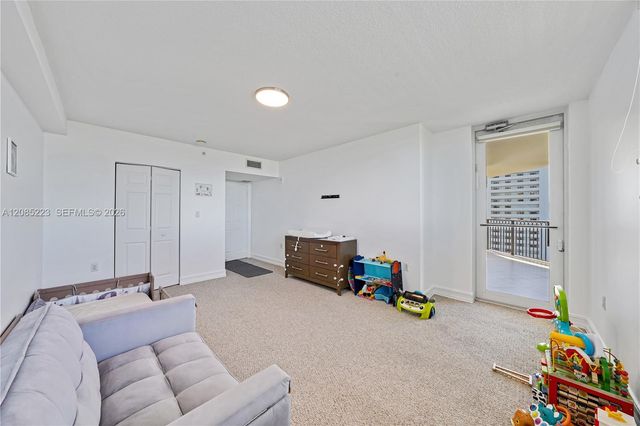 2001 N Ocean Boulevard 1002 S, Fort Lauderdale, FL 33305