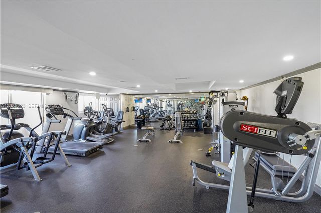 2001 N Ocean Boulevard 1002 S, Fort Lauderdale, FL 33305