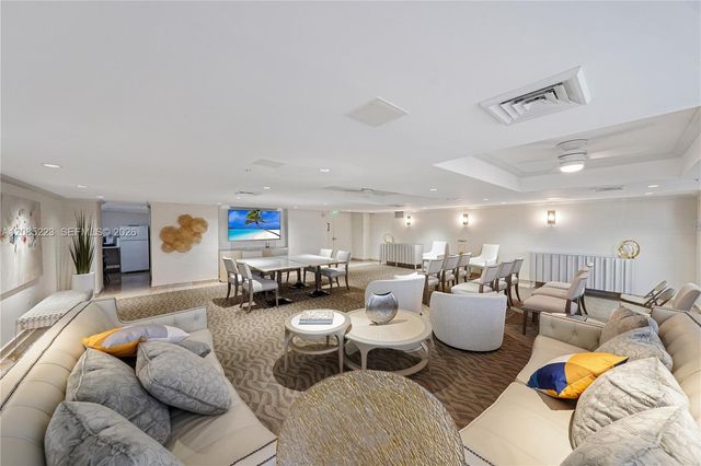2001 N Ocean Boulevard 1002 S, Fort Lauderdale, FL 33305