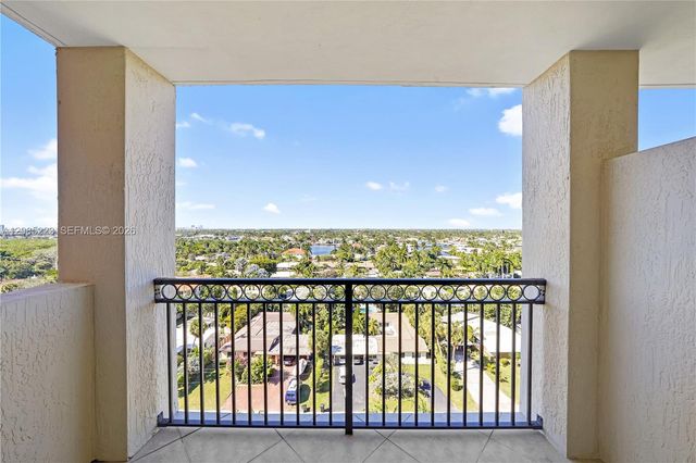 2001 N Ocean Boulevard 1002 S, Fort Lauderdale, FL 33305