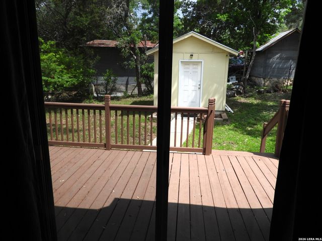 448 White Bass Dr, Lakehills, TX 78063