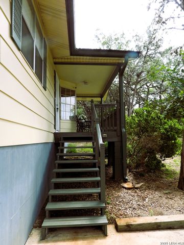 448 White Bass Dr, Lakehills, TX 78063