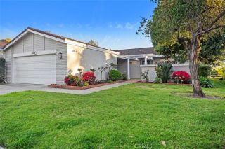 3289 San Amadeo C, Laguna Woods, CA 92637