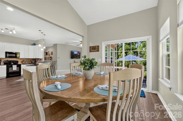 4018 Harmattan Drive, Denver, NC 28037