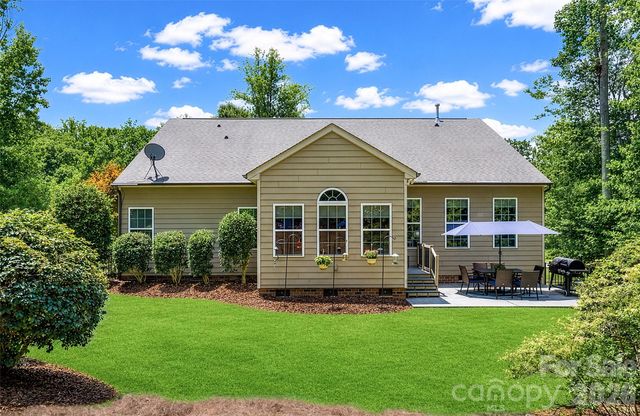 4018 Harmattan Drive, Denver, NC 28037