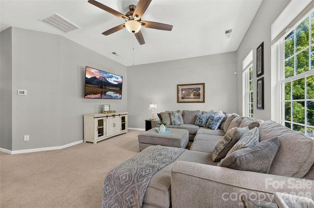 4018 Harmattan Drive, Denver, NC 28037