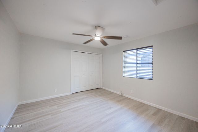 1332 E WHITTON Avenue, Phoenix, AZ 85014