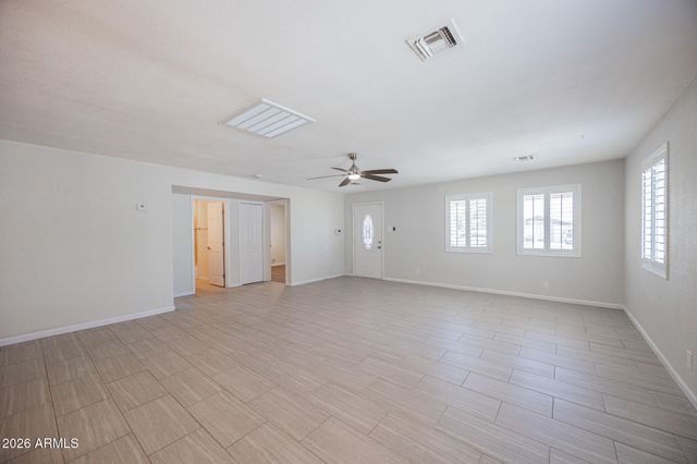 1332 E WHITTON Avenue, Phoenix, AZ 85014
