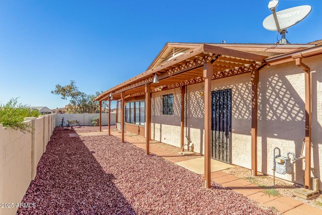 15762 S OVERFIELD Road, Arizona City, AZ 85123