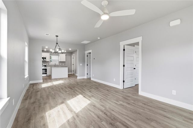 123 N Starr Avenue, Lincoln, AR 72744