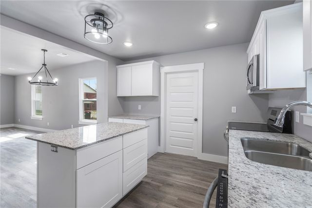 123 N Starr Avenue, Lincoln, AR 72744