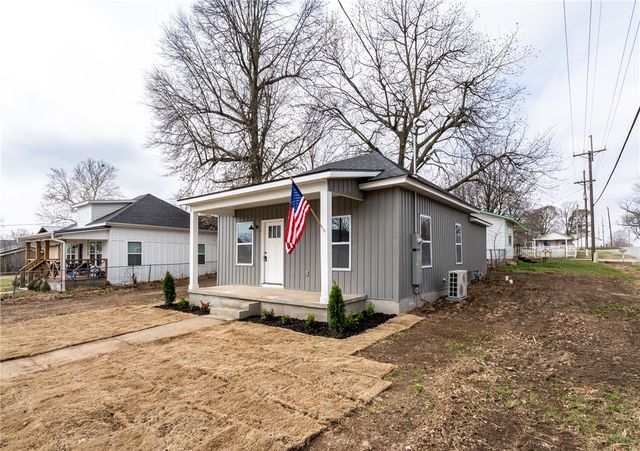 123 N Starr Avenue, Lincoln, AR 72744