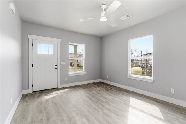 123 N Starr Avenue, Lincoln, AR 72744