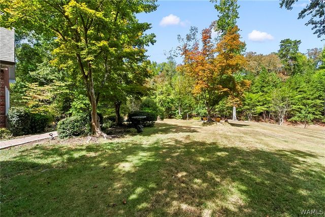 8615 Forrestal NE, Tuscaloosa, AL 35406