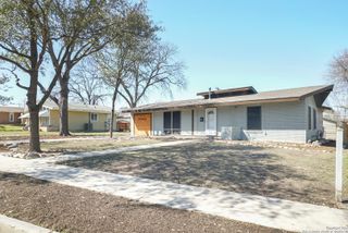 119 SULLIVAN DR, San Antonio, TX 78213