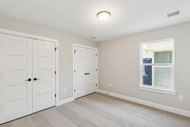 328 E Park Pl, Andover, KS 67002