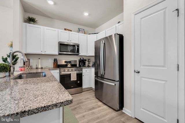 33 ALEXANDER WAY, Westampton, NJ 08060