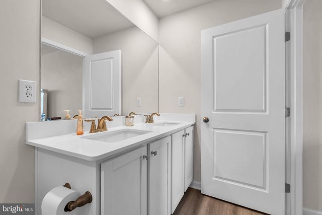 33 ALEXANDER WAY, Westampton, NJ 08060