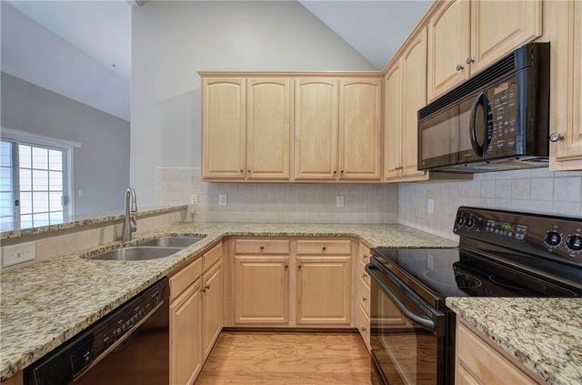 245 Villa Creek Parkway, Canton, GA 30114