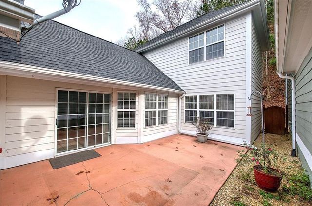 245 Villa Creek Parkway, Canton, GA 30114