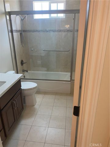 2704 W Grand Avenue B, Alhambra, CA 91801