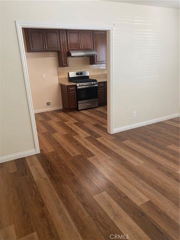2704 W Grand Avenue B, Alhambra, CA 91801
