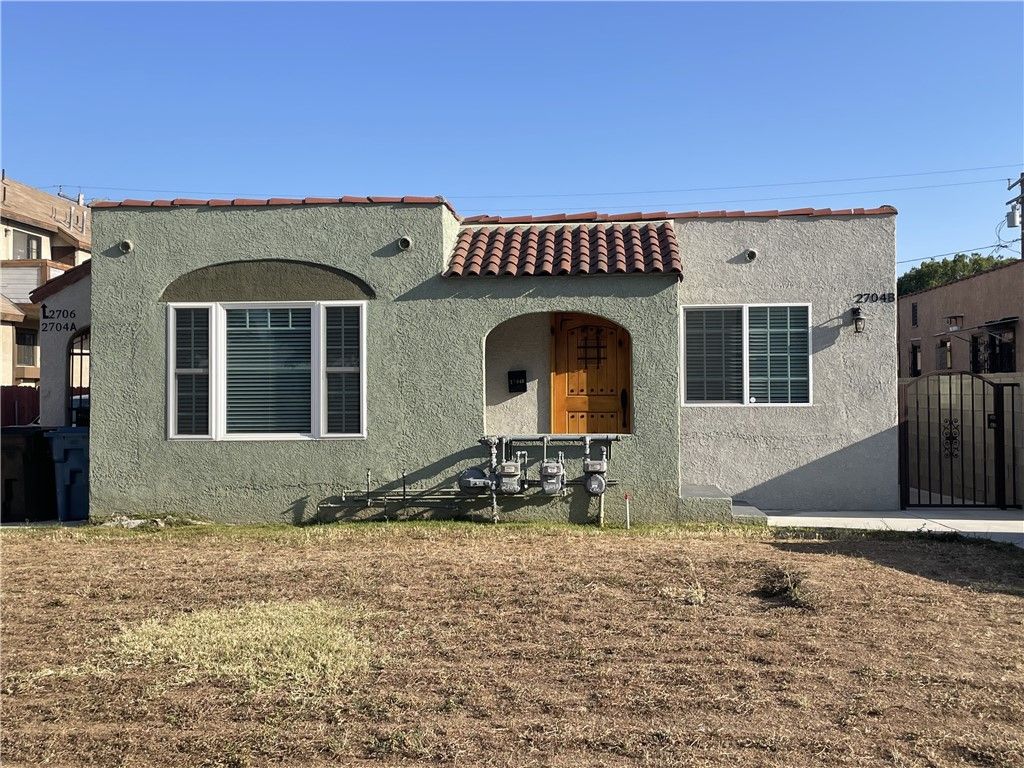 2704 W Grand Avenue B, Alhambra, CA 91801
