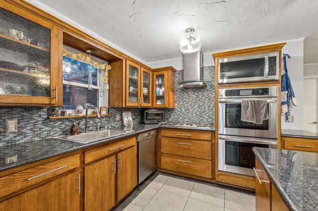 1709 Timbers Drive, Irving, TX 75061