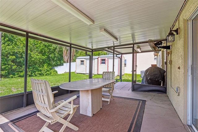 8208 RIVERBOAT DRIVE, Tampa, FL 33637