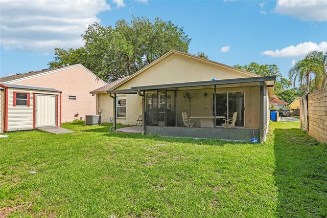 8208 RIVERBOAT DRIVE, Tampa, FL 33637