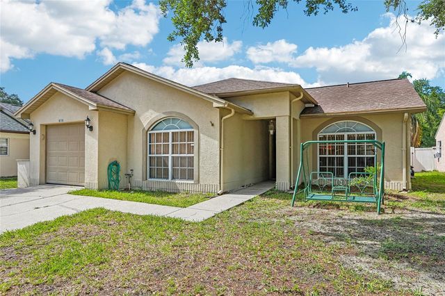 8208 RIVERBOAT DRIVE, Tampa, FL 33637